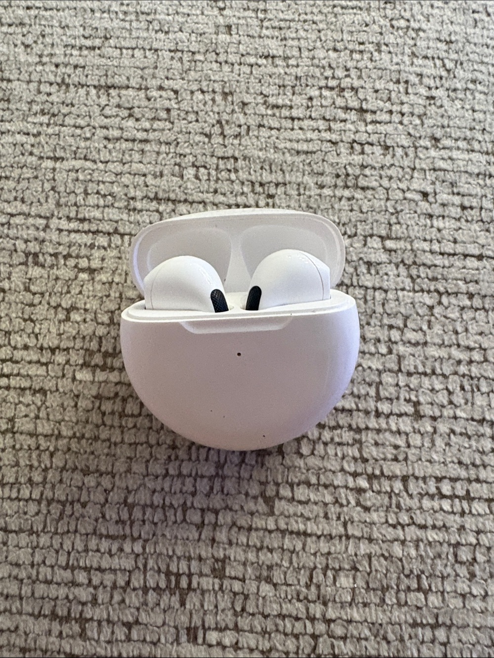 Wireless Earbuds Charging Case - White